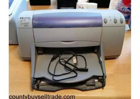 HP Printer & an Office Shredder For Sale